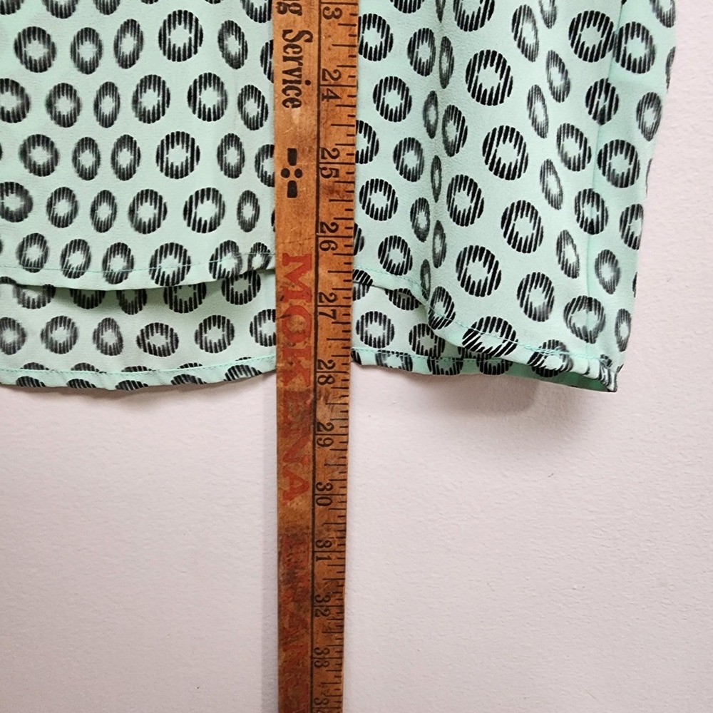 Pleione Mint Green Black Geometric Circle Print Split Neck Blouse XL 54494 - Picture 5 of 7